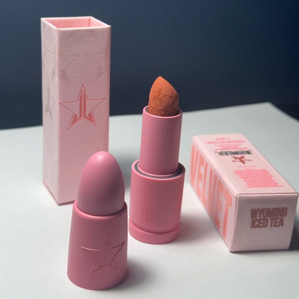 JEFFREE STAR VELVET TRAP WYOMING ICED TEA LIPSTICK NEW